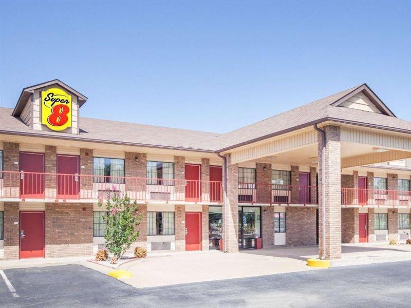 Hotel Super 8 By Wyndham Clinton Extérieur photo